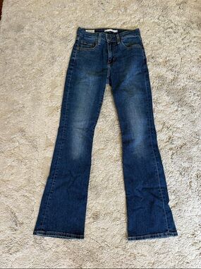 Levi’s Premium Bootcut Jeans size 25
